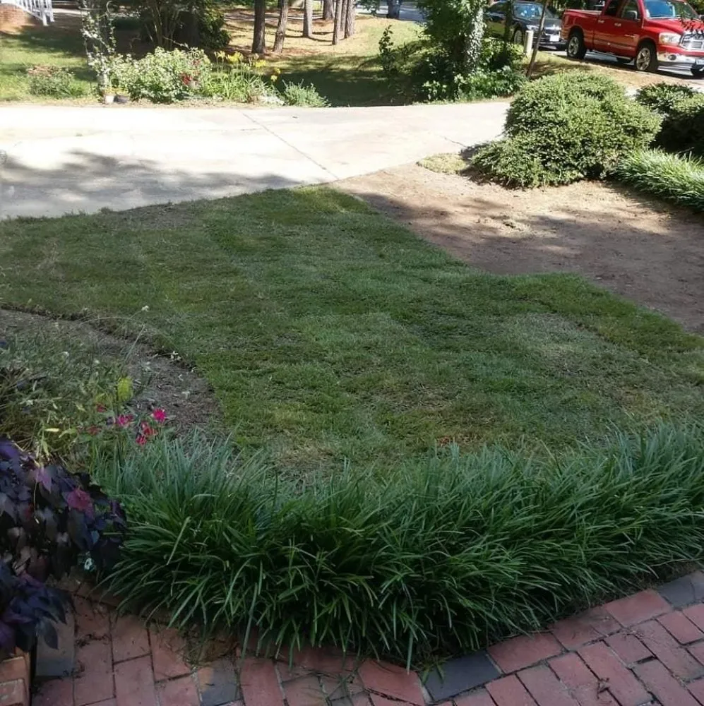 Trusted residential landscaping experts serving Glenwood, NY - Handy Landscape