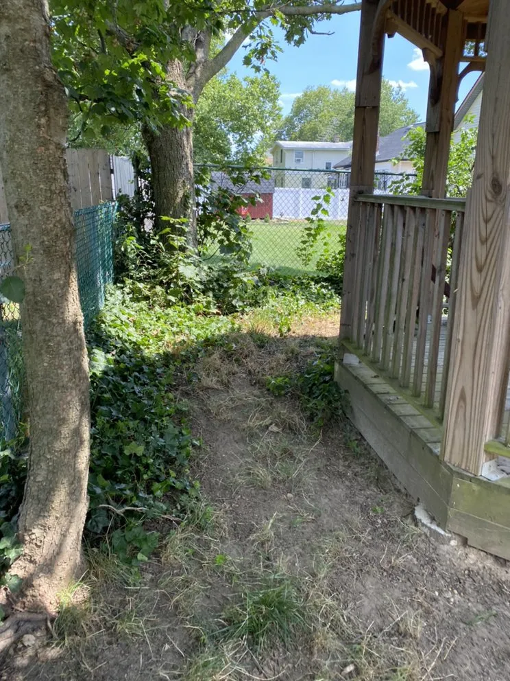 Custom landscaping services in Blackwood, NJ by Handy lawn