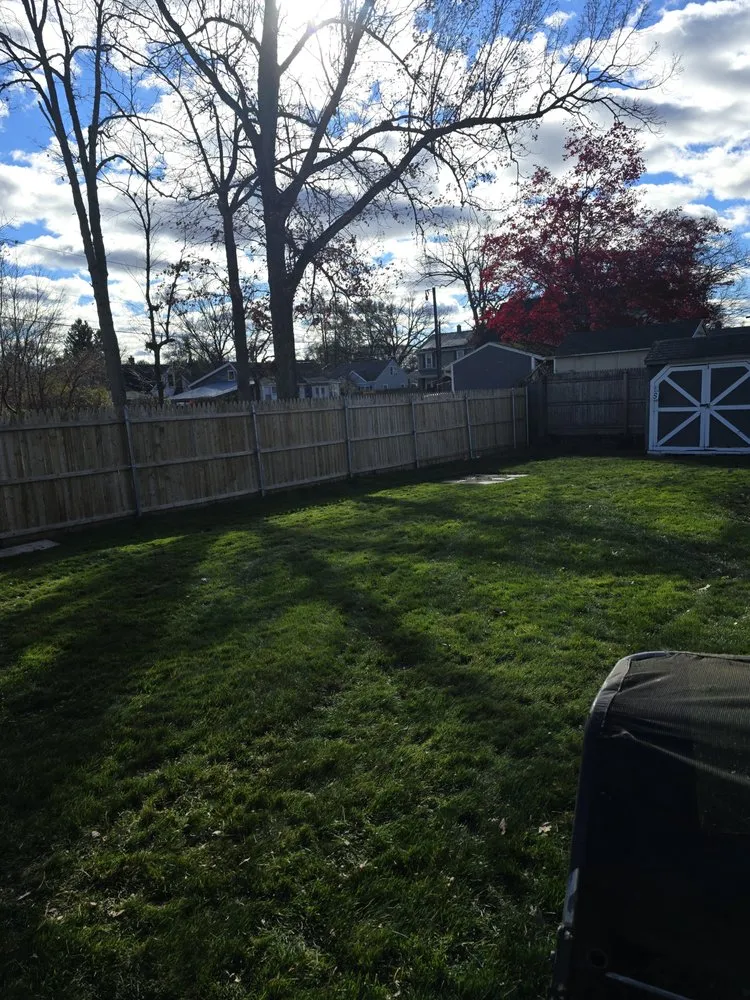 Local lawn care service in Westfield, MA by Handy Legends