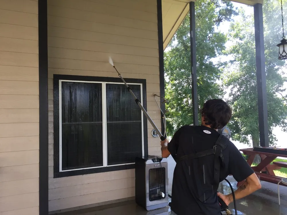 Custom residential landscaping experts serving Warren, TX - Handy Man Services