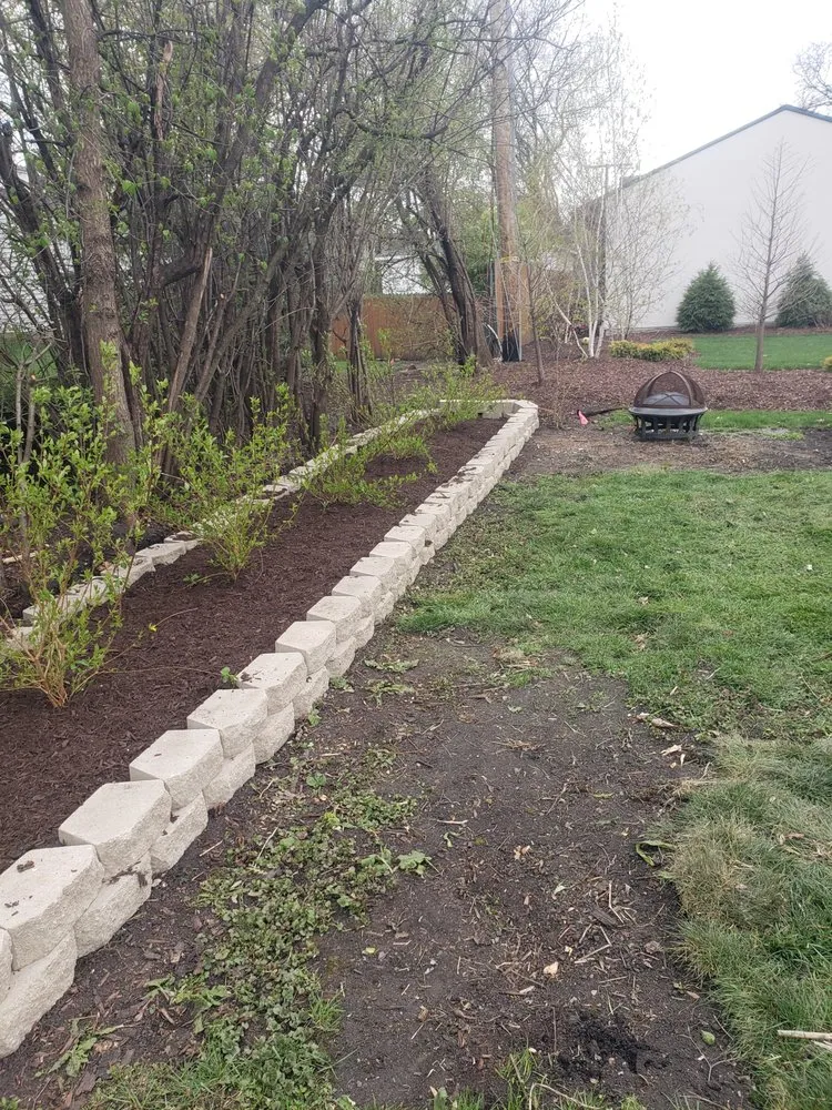 Trusted yard cleanup service with custom design across Rockford, IL - Handy Man Vic