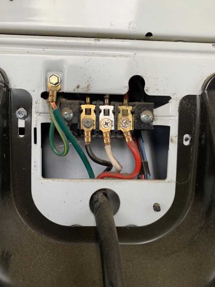 Trusted landscape installation experts serving Central Point, OR - Handy Schwan’s Home Solutions