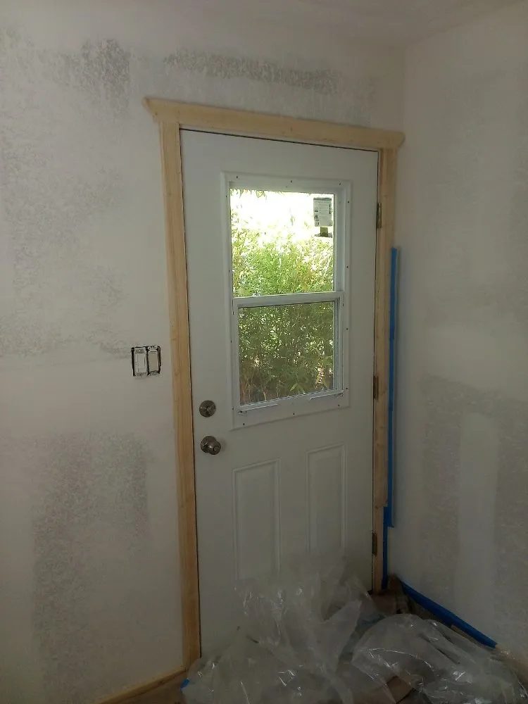 Expert yard maintenance for year-round maintenance in Las Cruces, NM by Handy Works