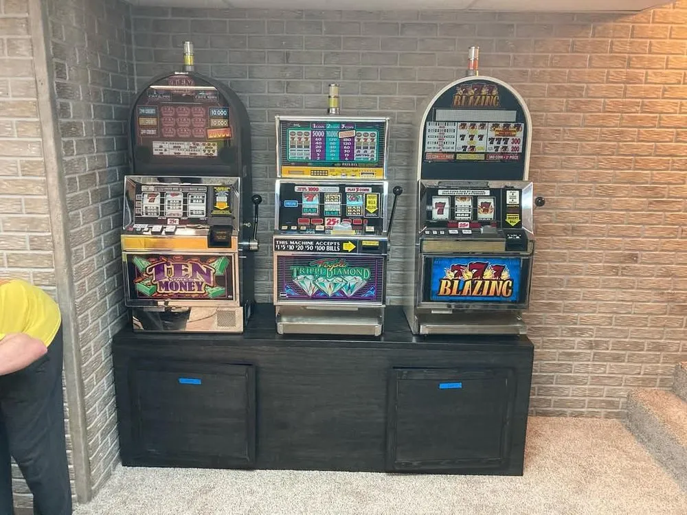 Top-rated outdoor landscaping in Romulus, MI - Handyman & Lawn