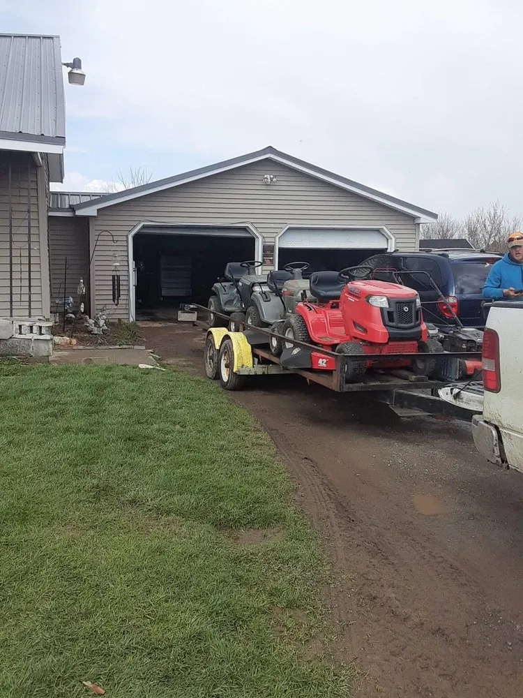 Custom yard maintenance in Stafford, NY - Handyman Brothers