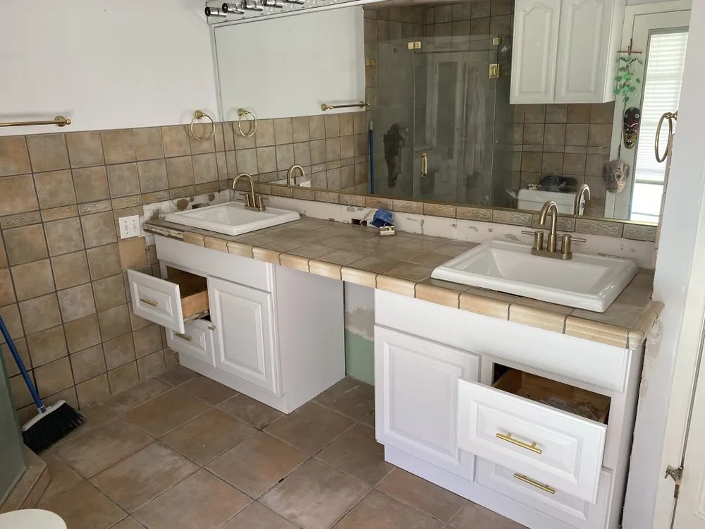 Expert landscape installation experts serving Fort Worth, TX - Handyman Clinkingbeard