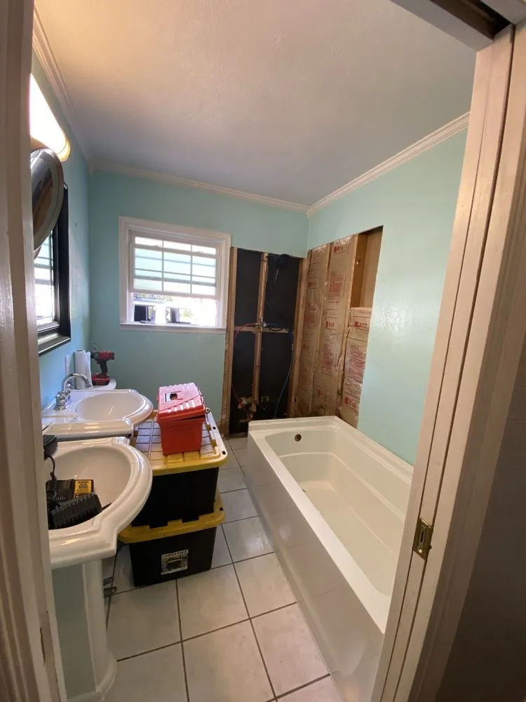 Expert residential landscaping in Fort Worth, TX by Handyman Clinkingbeard