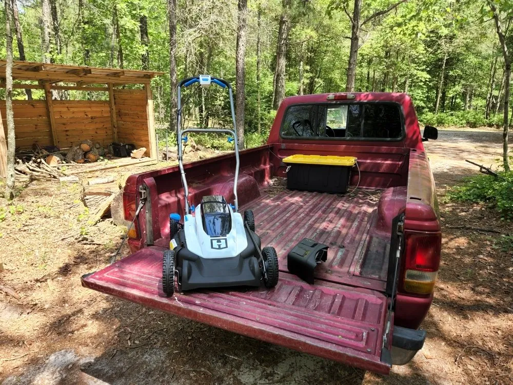 Professional yard cleanup service for beautiful yards across Ocean City, MD - Handyman Dan