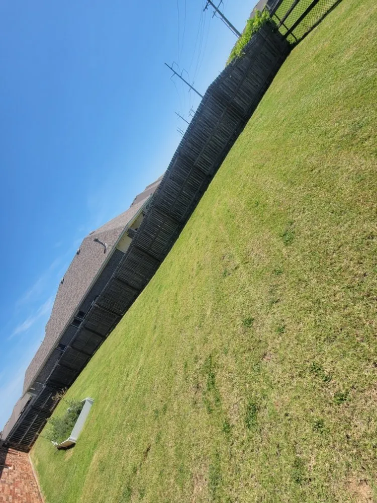 Local residential landscaping experts serving Oklahoma City, OK - Handyman Harvin