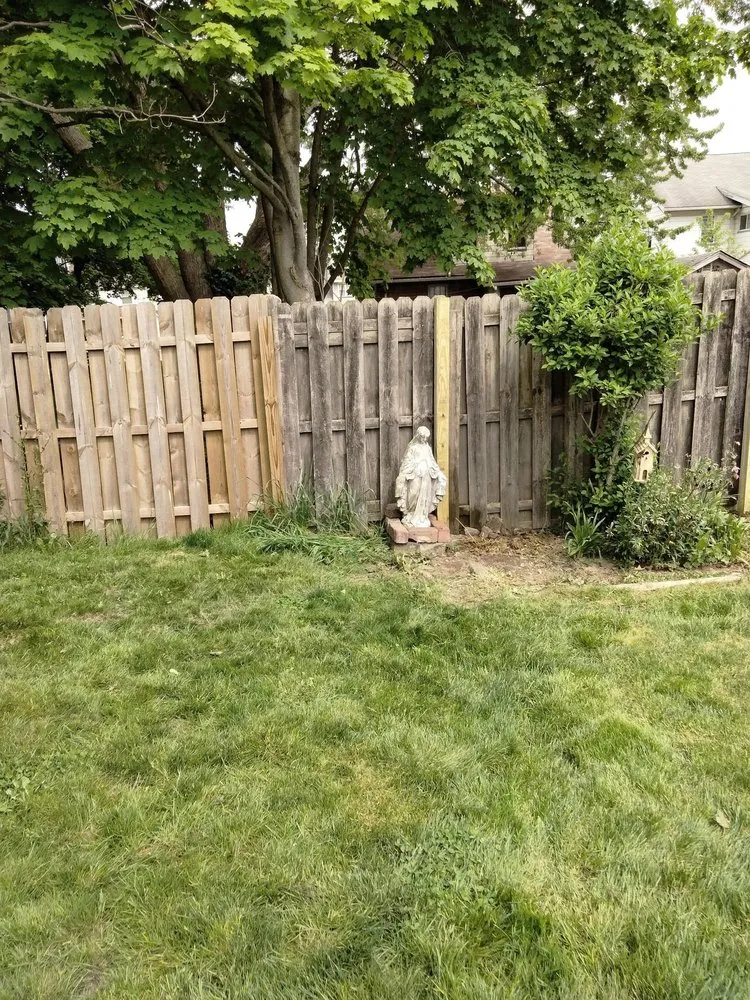 Professional landscape design experts serving Austintown, OH - Handyman Heroes