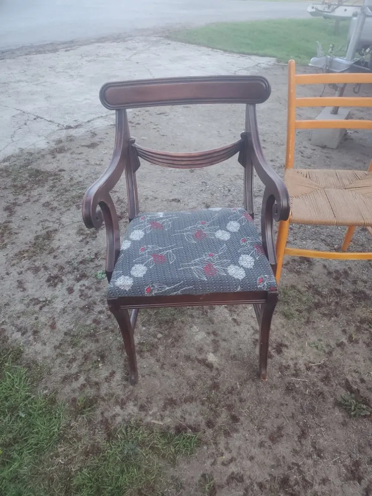 Top-rated yard maintenance in sharon, PA by Handyman Joe Service Salvage and Antiques