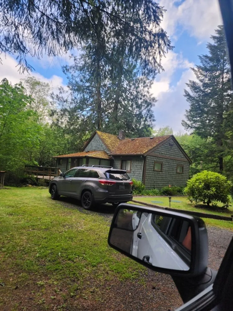 Professional landscape installation experts serving Centralia, WA - Handyman Reyes