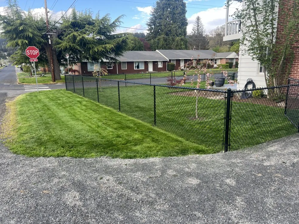 Professional garden landscaping in Centralia, WA by Handyman Reyes
