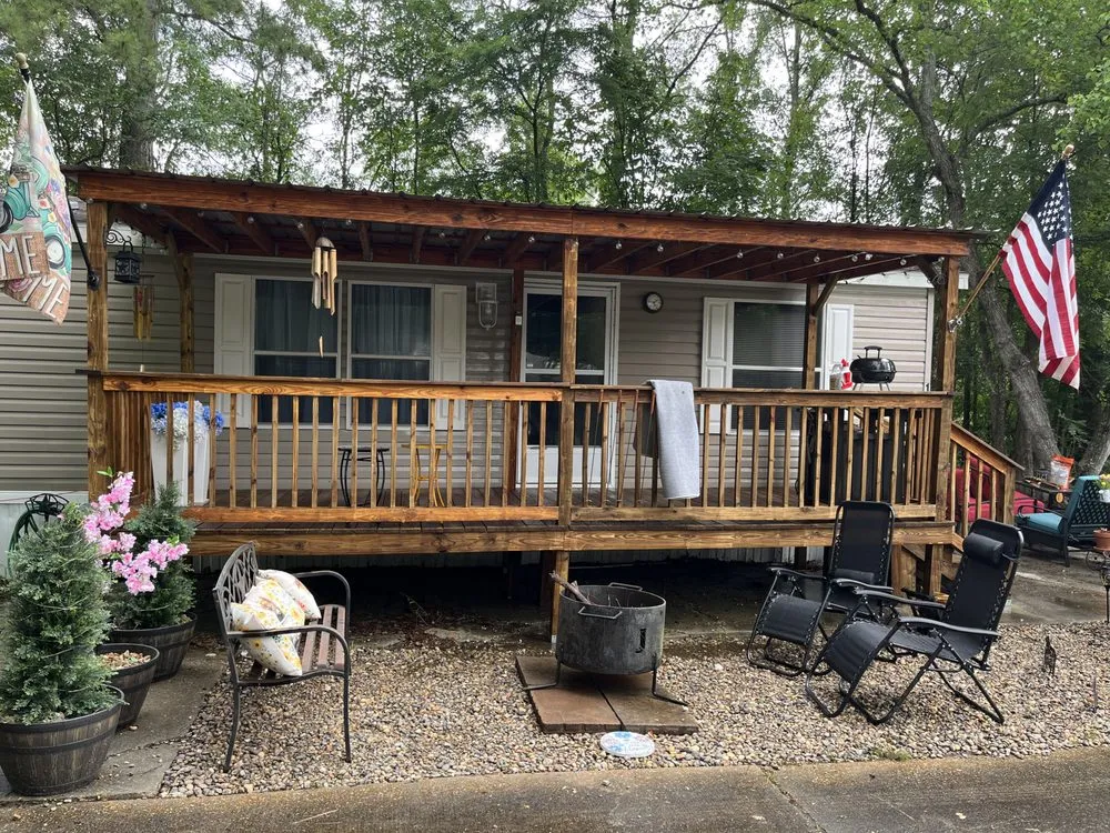 Custom yard cleanup service for year-round maintenance in Kirbyville, TX by Handyman Services HMJ