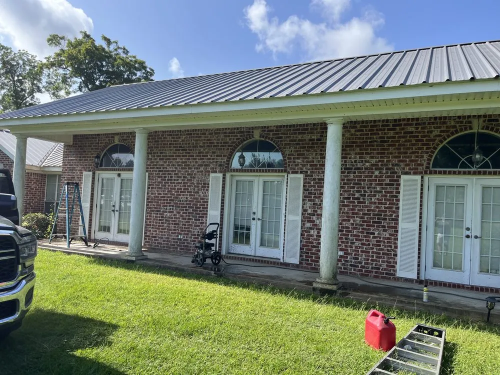 Expert garden landscaping in Kirbyville, TX by Handyman Services HMJ