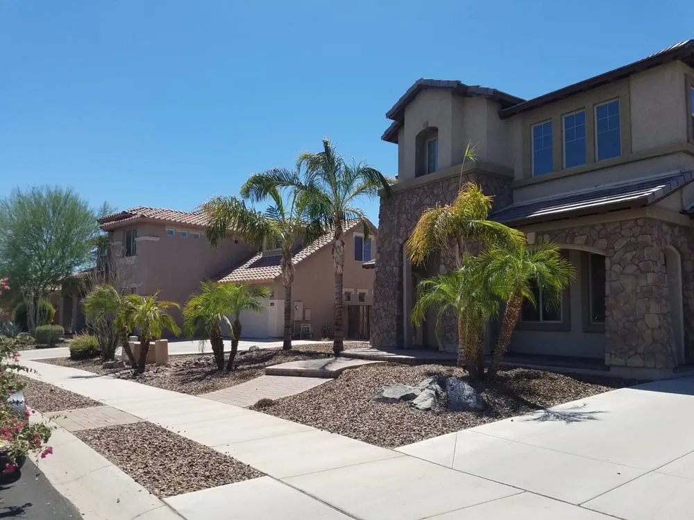 Custom landscape design in Avondale, AZ by Handyman's Pro