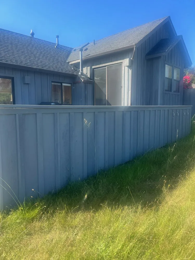 Top-rated lawn care service for beautiful yards across Oakland, CA - Handymen Duo