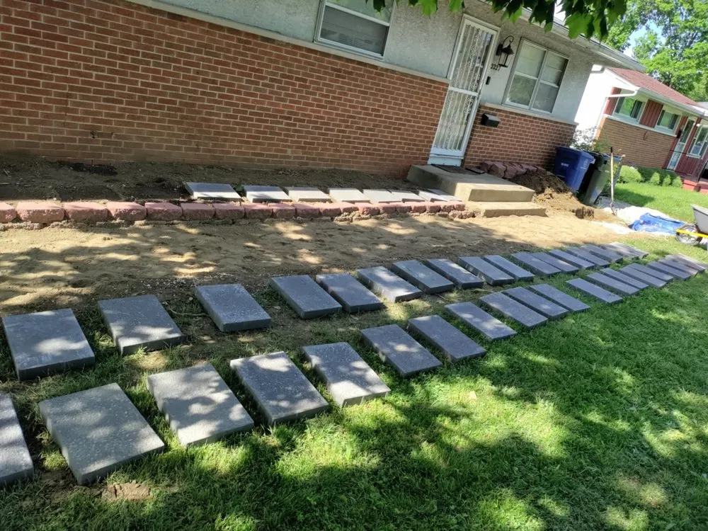 Custom lawn mowing service experts serving Gahanna, OH - Hanes Family Renovations