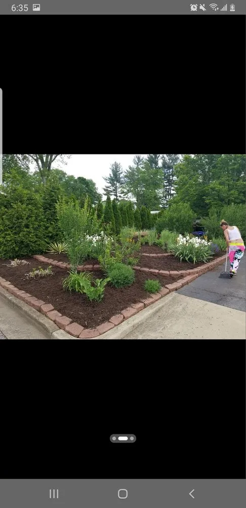 Reliable residential landscaping for homes in Columbus, IN by Hankins Greenscapes