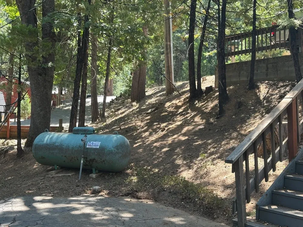 Affordable yard maintenance in Sonora, CA - Hankins Hauling and Yard Services