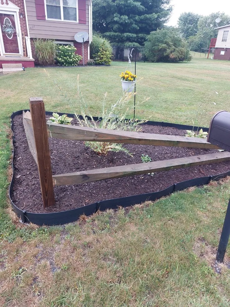 Local landscaping services in Salix, PA by Hank's Lawn Care