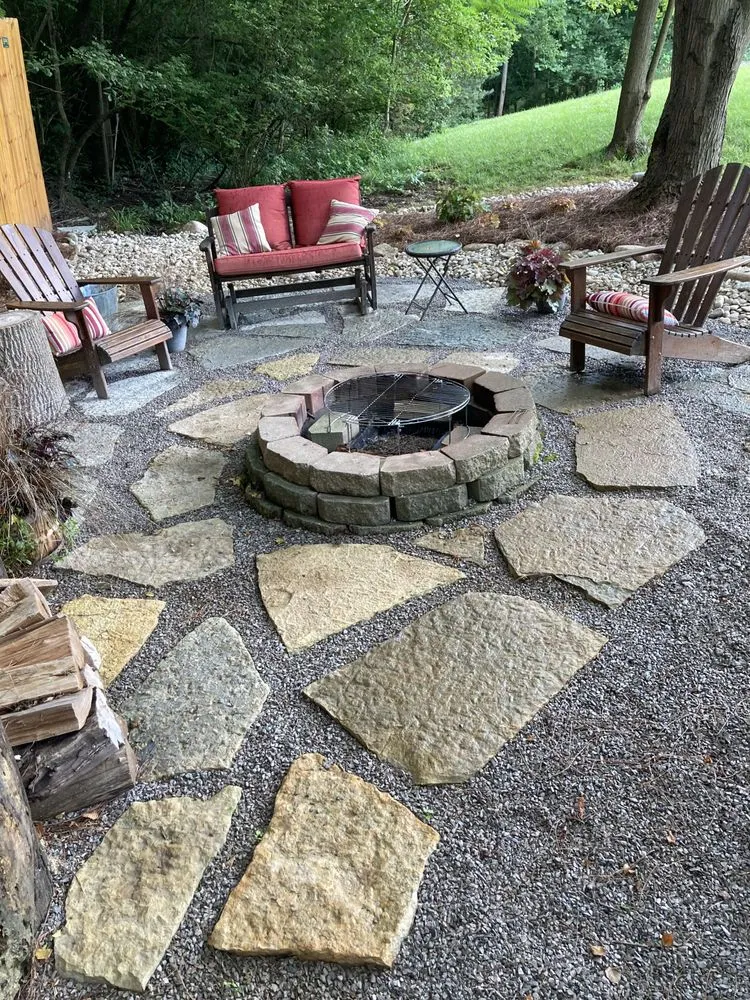 Custom garden landscaping in Loveland, OH by Hanna Landscaping