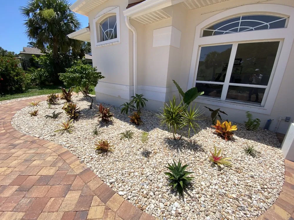 Reliable garden landscaping for outdoor upgrades across GRANT VLKRIA, FL - Hannah’s Garden