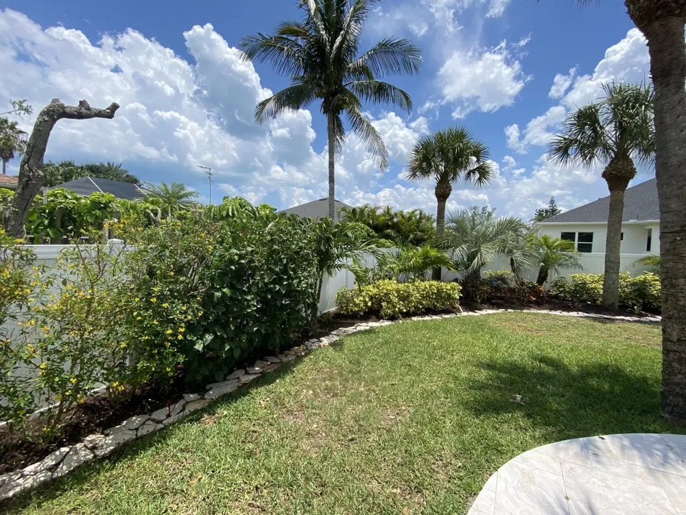 Custom lawn mowing service for outdoor upgrades across GRANT VLKRIA, FL - Hannah’s Garden