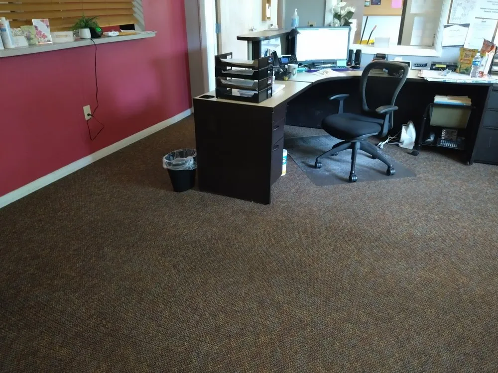 Custom lawn care service in Cleveland, OH by Hannah's Help Service