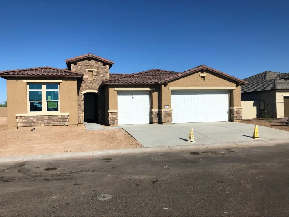 Custom landscape installation experts serving Black Canyon City, AZ - Hansel Landscape & Construction