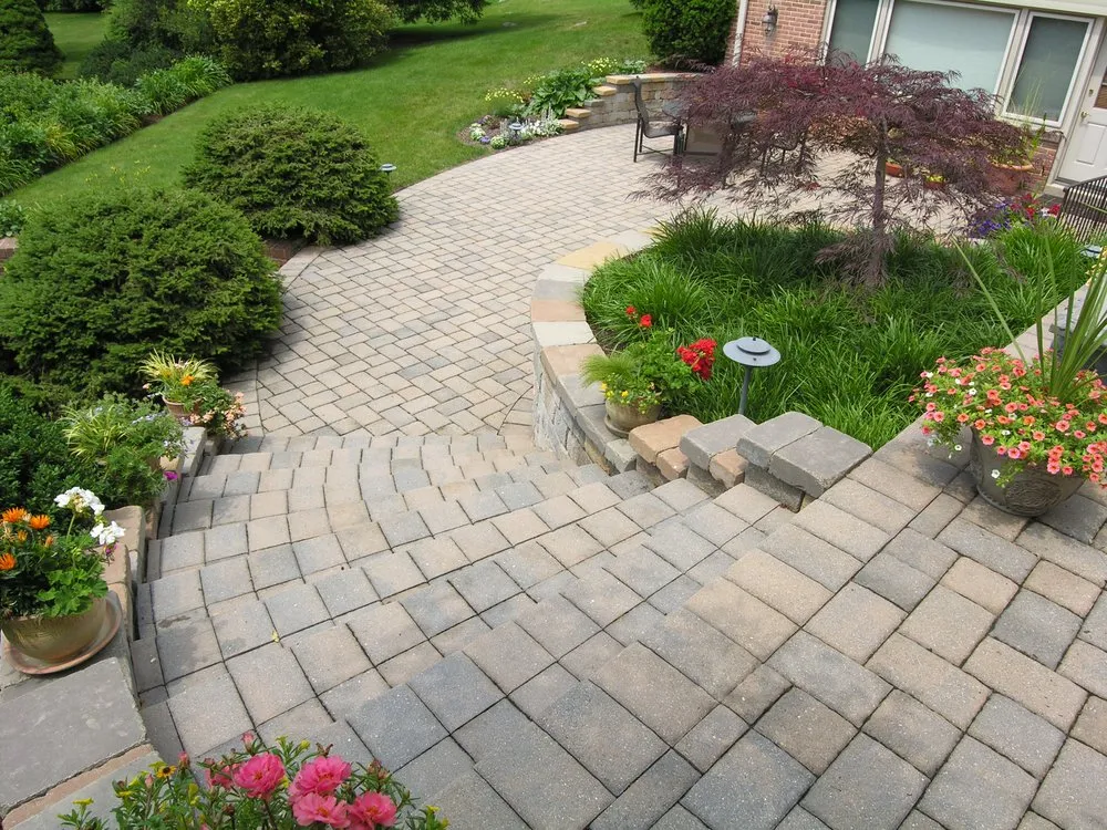 Affordable lawn mowing service experts serving Manheim, PA - Hanselman