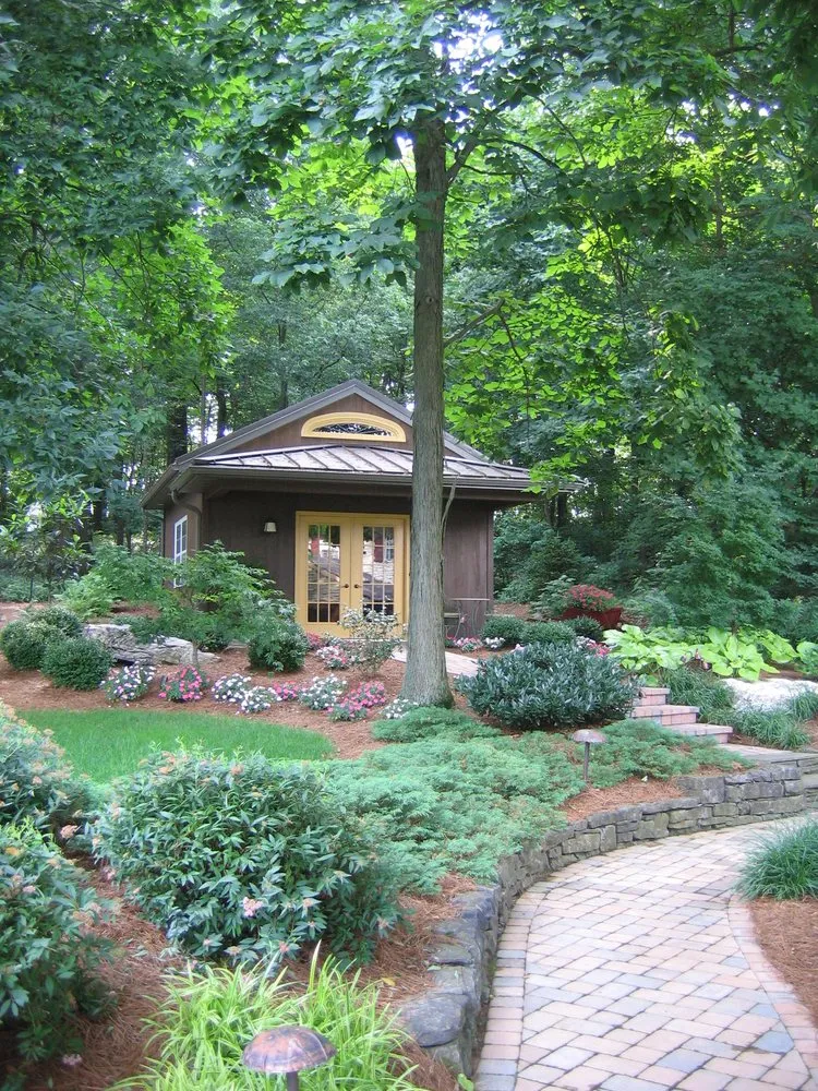 Local landscaping services for residential properties in Manheim, PA by Hanselman