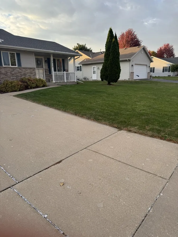 Affordable landscape installation experts serving Whitewater, WI - Hanson’s Lawn Maintenance