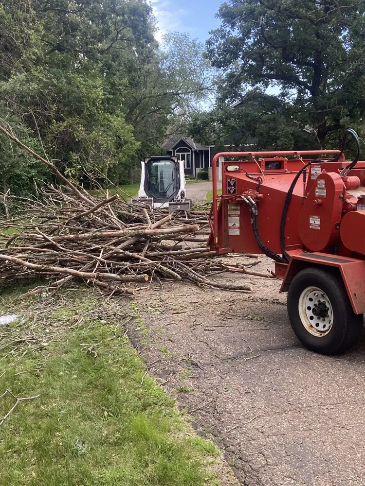 Reliable garden landscaping in Elk River, MN by Hansons Tree Service & Landscaping