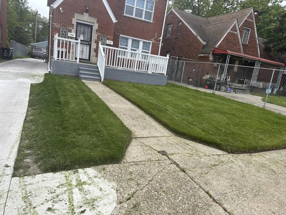 Trusted yard cleanup service experts serving Detroit, MI - Happy Cuts Lawncare