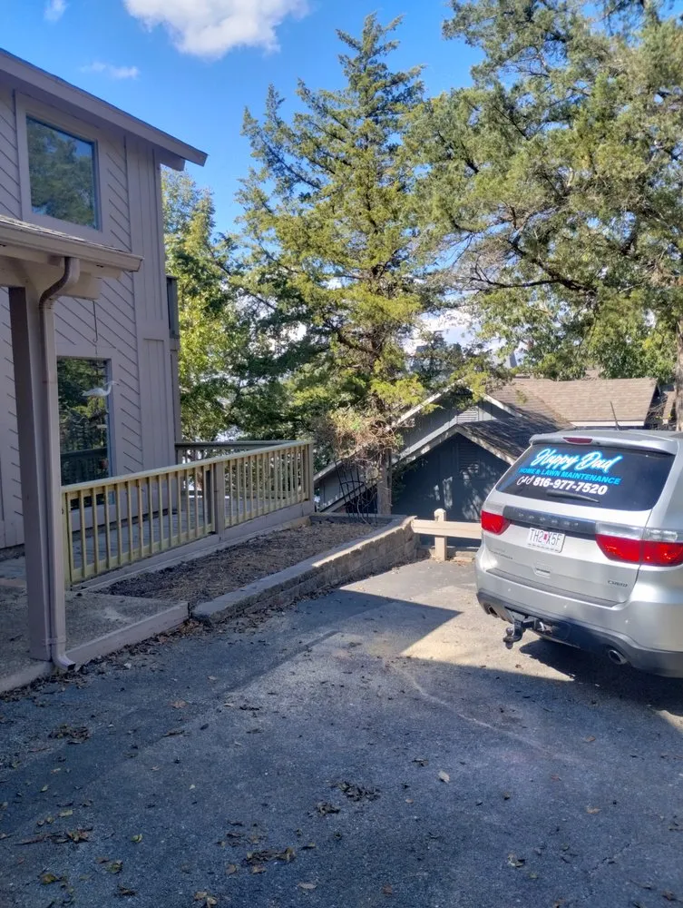 Professional landscaping services experts serving Eldon, MO - Happy Dad Home and Lawn Maintenance