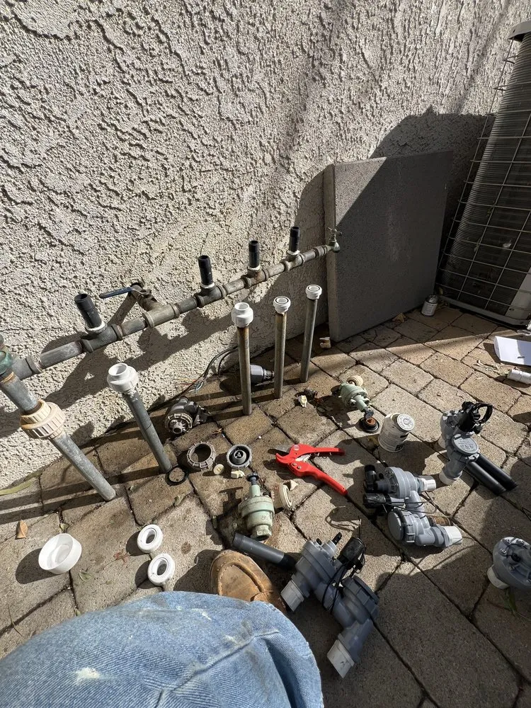 Professional lawn care service near you across pasadena, CA - Happy Days Landscaping