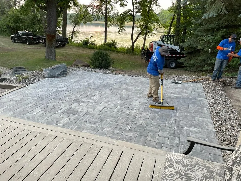 Custom landscape design experts serving Saint Paul Park, MN - Happy Garden Landscaping