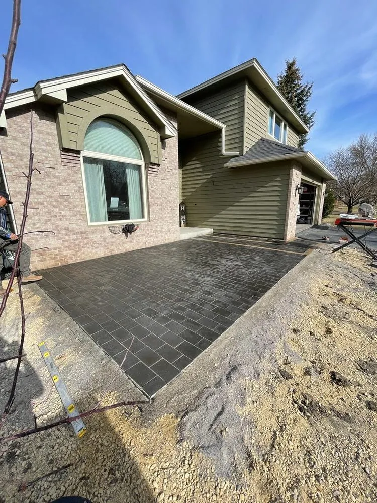 Local yard maintenance for beautiful yards across Saint Paul Park, MN - Happy Garden Landscaping