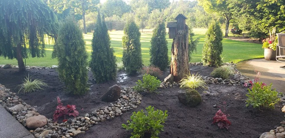 Top-rated yard maintenance for beautiful yards across Enumclaw, WA - Happy Garden Landscaping Service