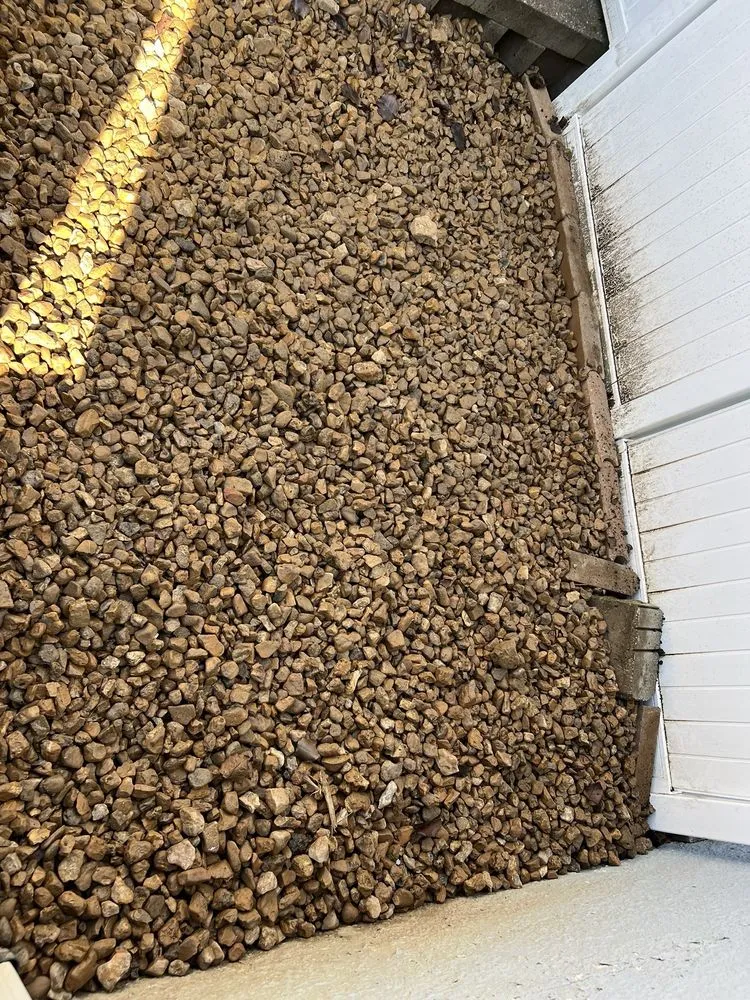 Local yard cleanup service for beautiful yards across Fenton, MO - Happy Grass