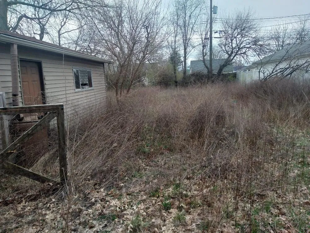 Affordable landscaping services for outdoor upgrades across Lancaster, KY - Happy Grass Lawn Care