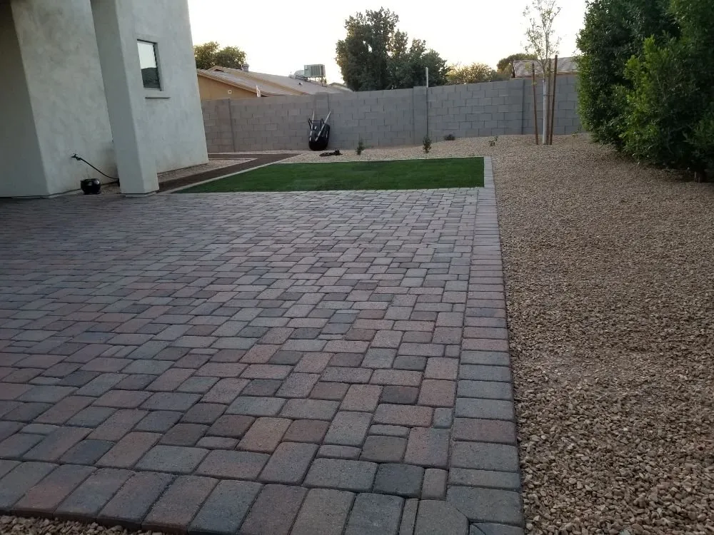 Affordable outdoor landscaping for beautiful yards across Phoenix, AZ - Happy Grounds