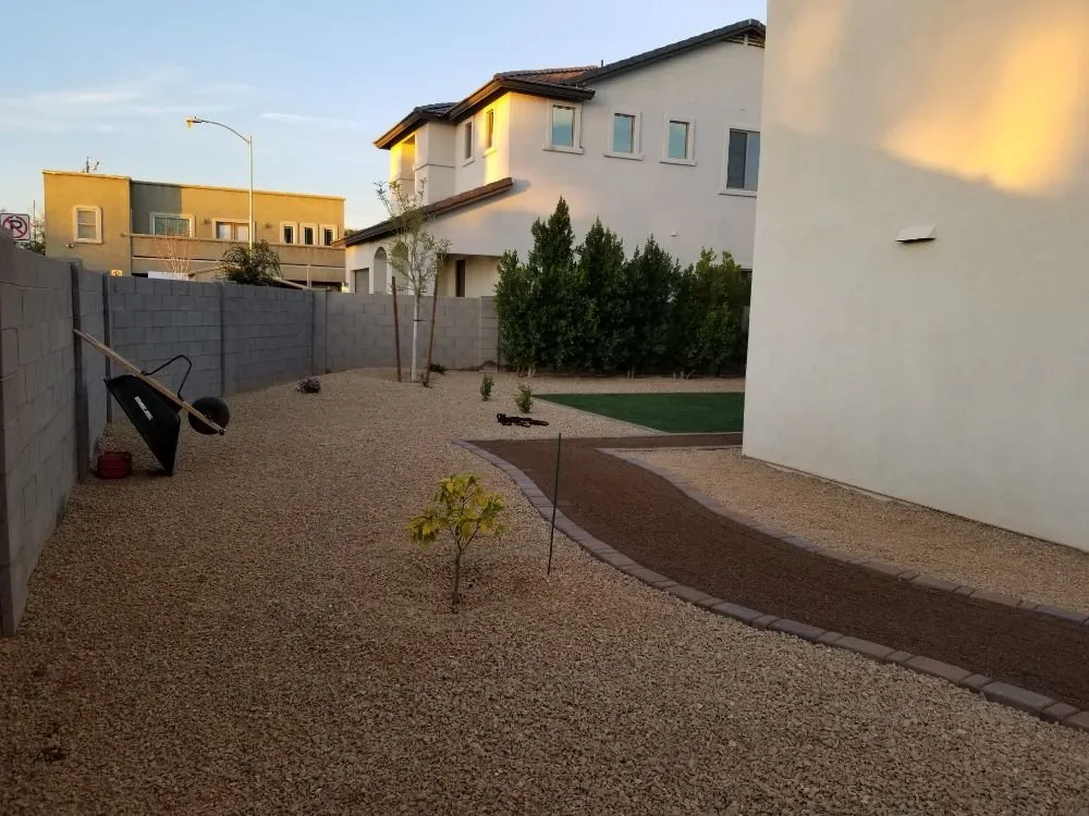 Top-rated lawn mowing service experts serving Phoenix, AZ - Happy Grounds