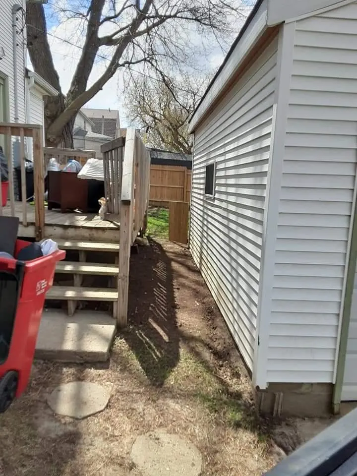 Professional residential landscaping experts serving Sioux Falls, SD - Happy Hands Yard Service