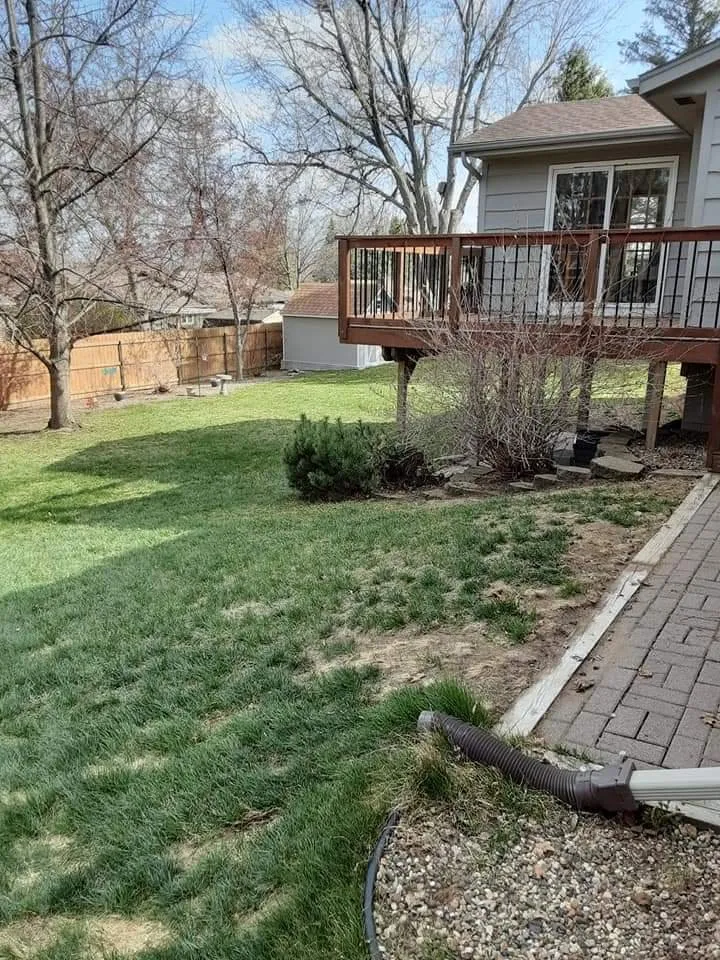 Professional outdoor landscaping for year-round maintenance across Sioux Falls, SD - Happy Hands Yard Service