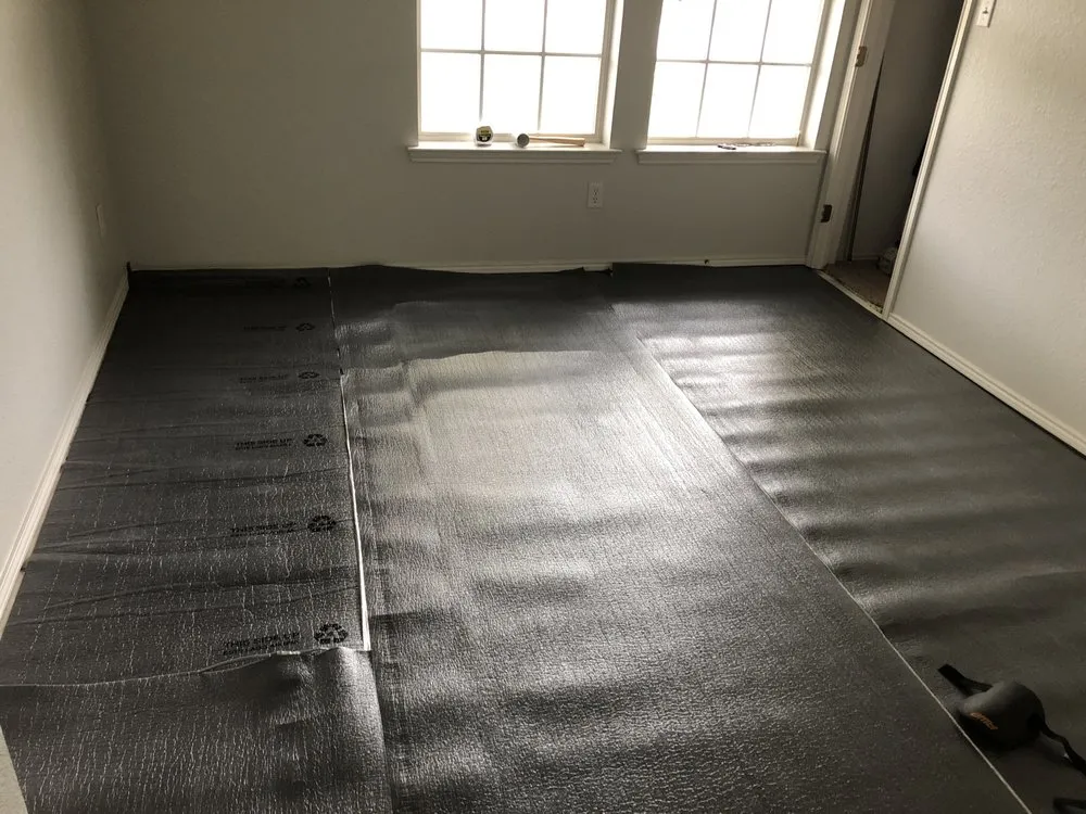 Custom lawn mowing service for homes in Shawnee, KS by Happy Helpers