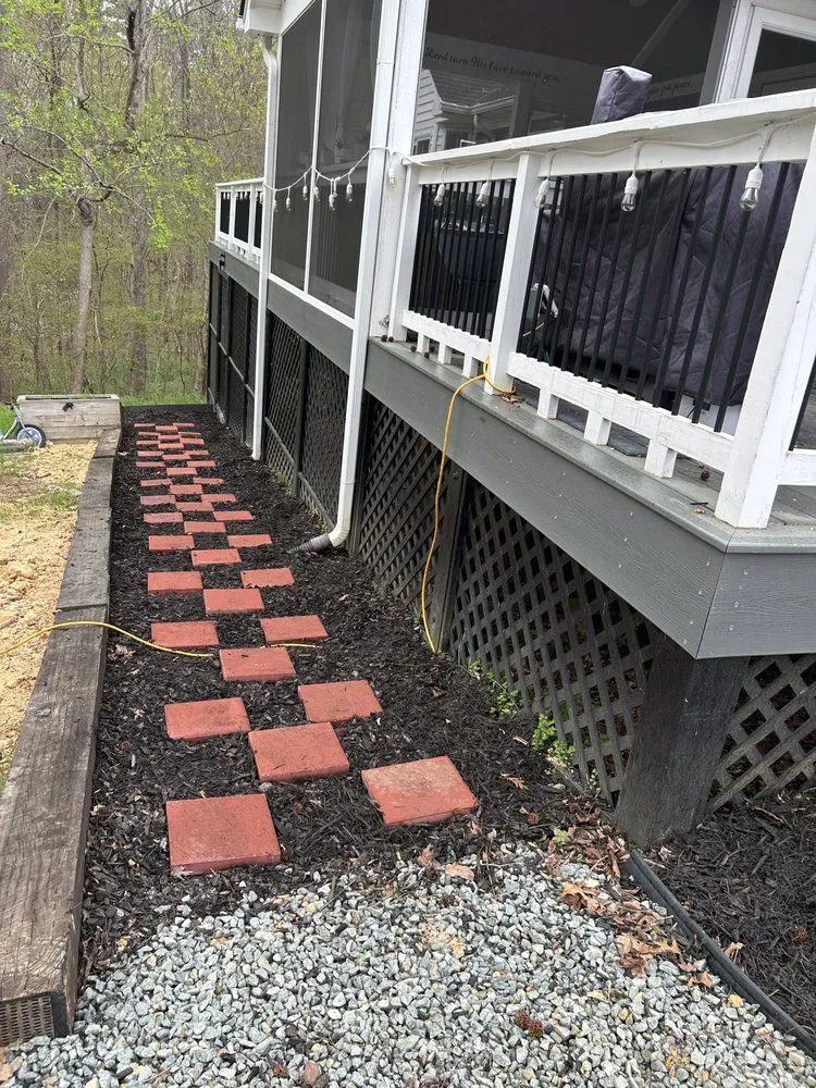 Local yard maintenance in Burlington, NC by Happy Home Landscaping