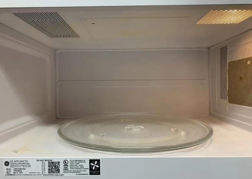 Expert yard cleanup service for residential properties across Atlanta, GA - Happy Homes Cleaning