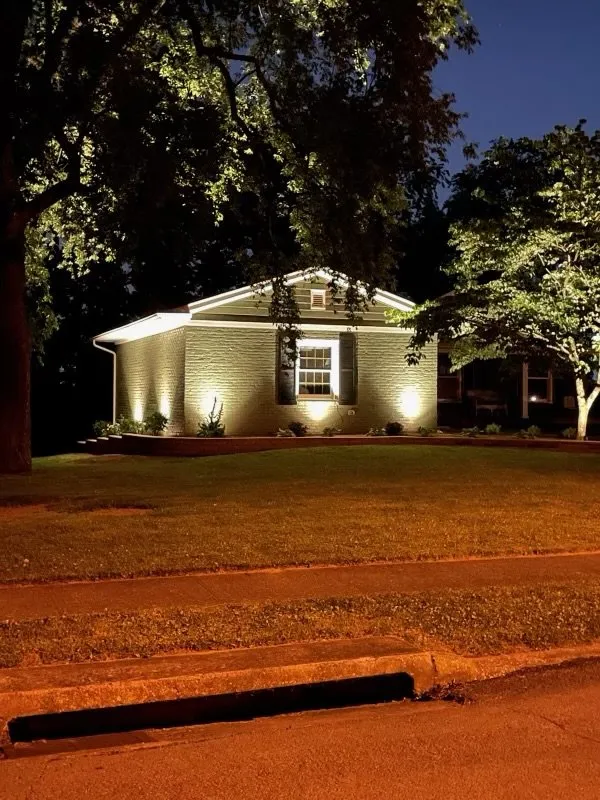 Trusted landscape installation in Lexington, KY - Happy Landscape Lighting